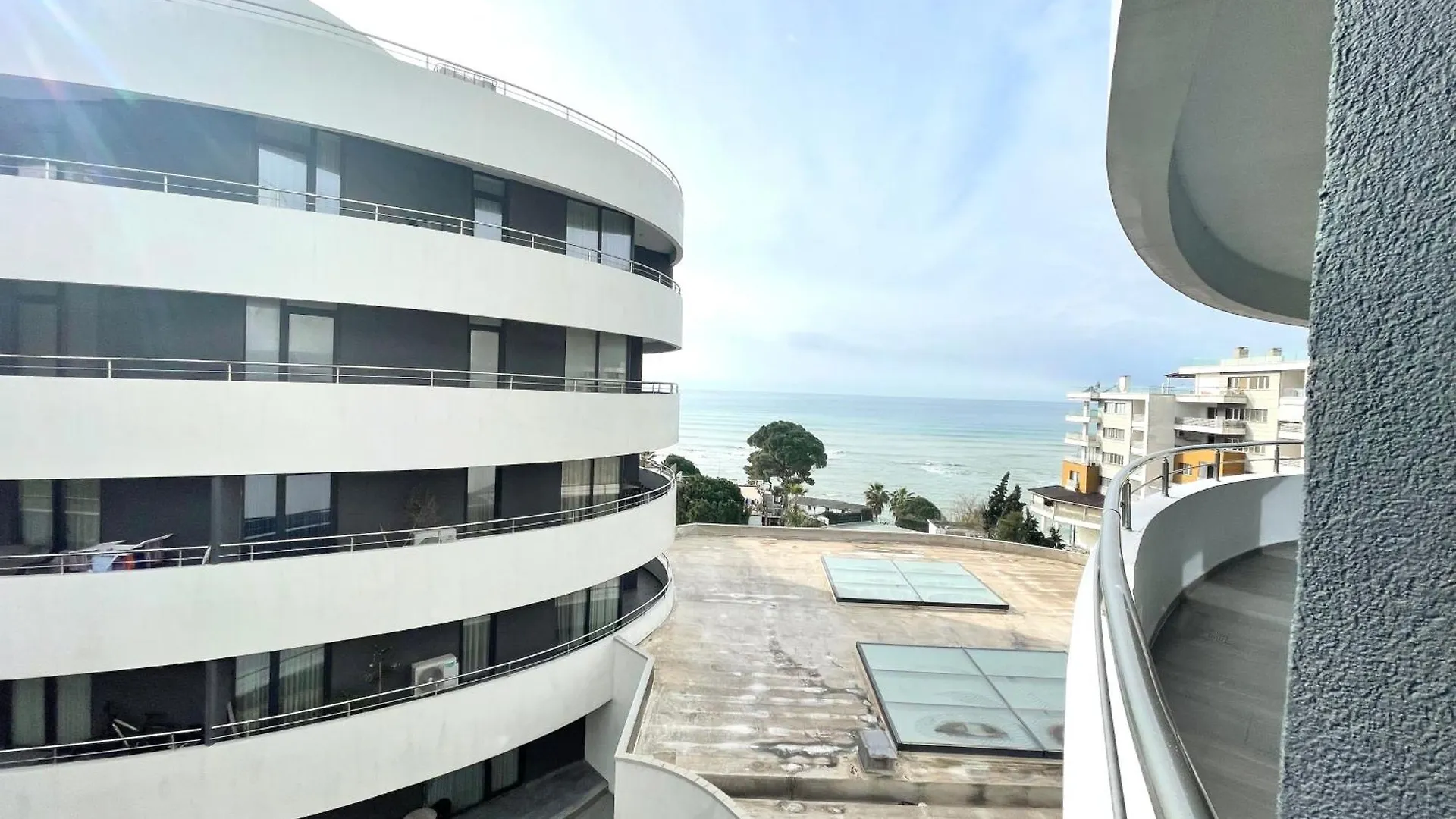 Durres Currila Beach Resort White Hill 0*,  Albanie