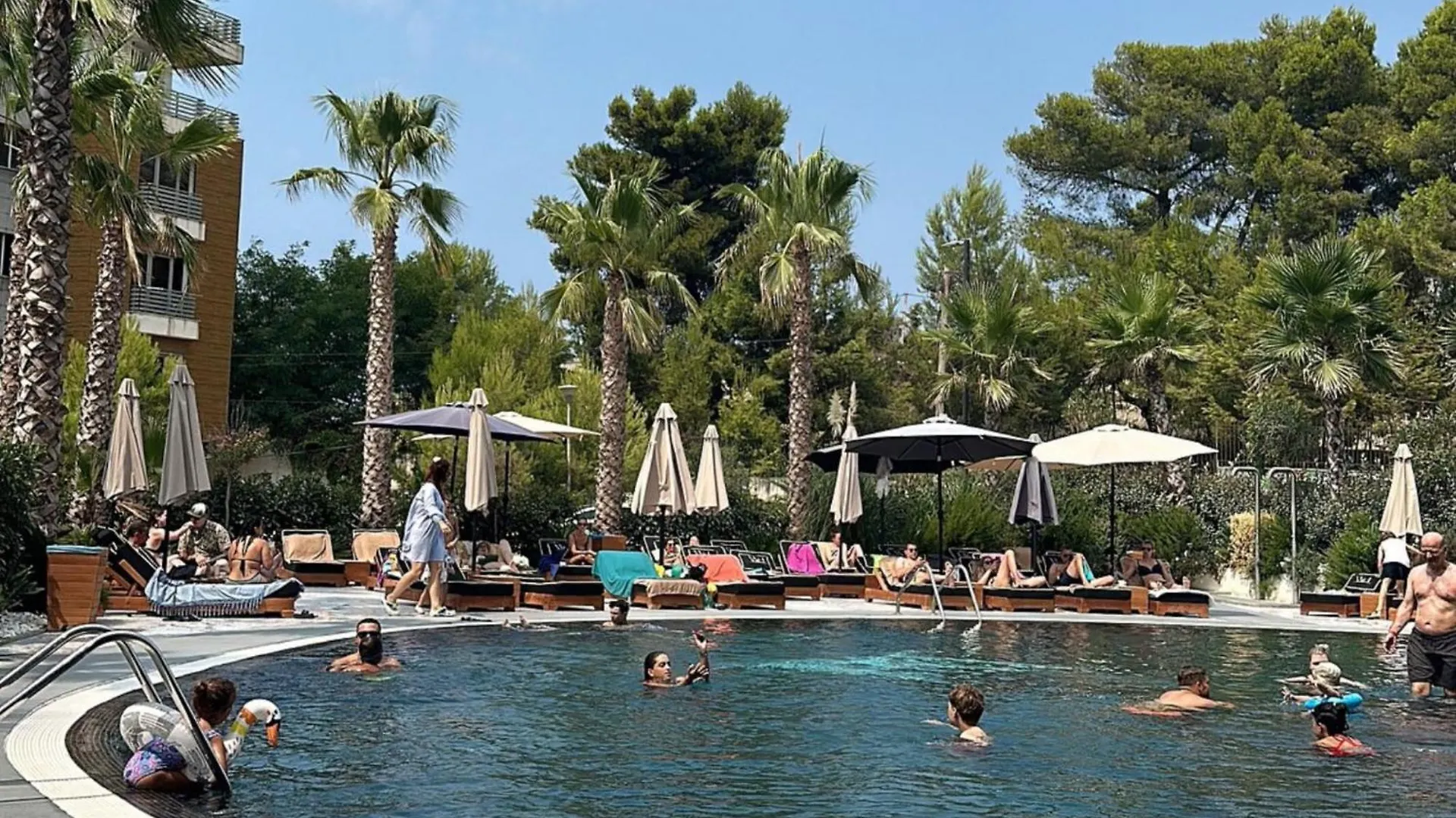 Durres Currila Beach Resort White Hill