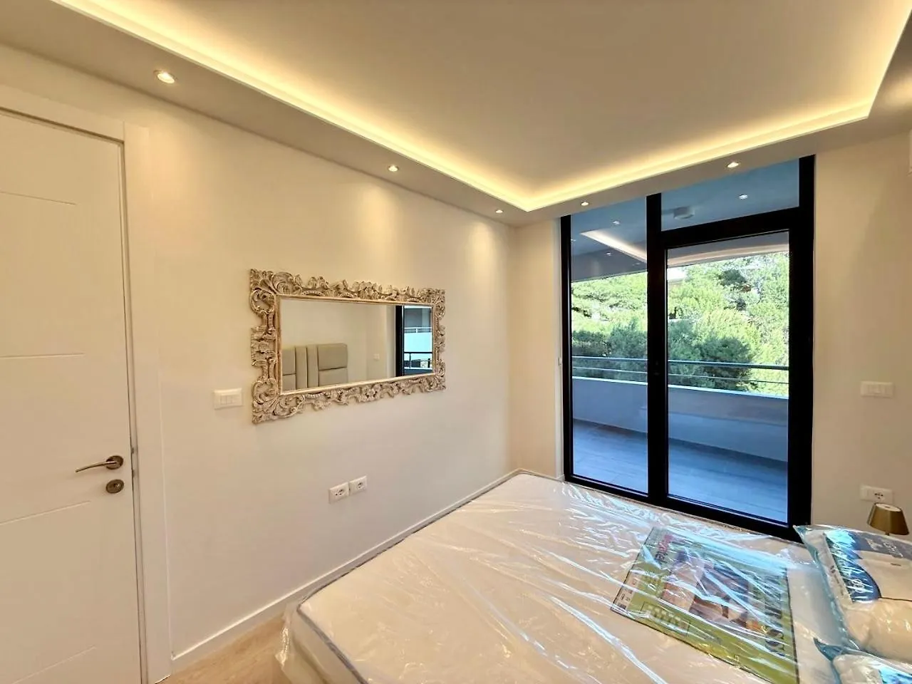 Durres Currila Beach Resort White Hill