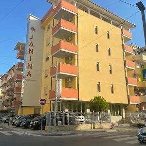  Apart Otel Janina